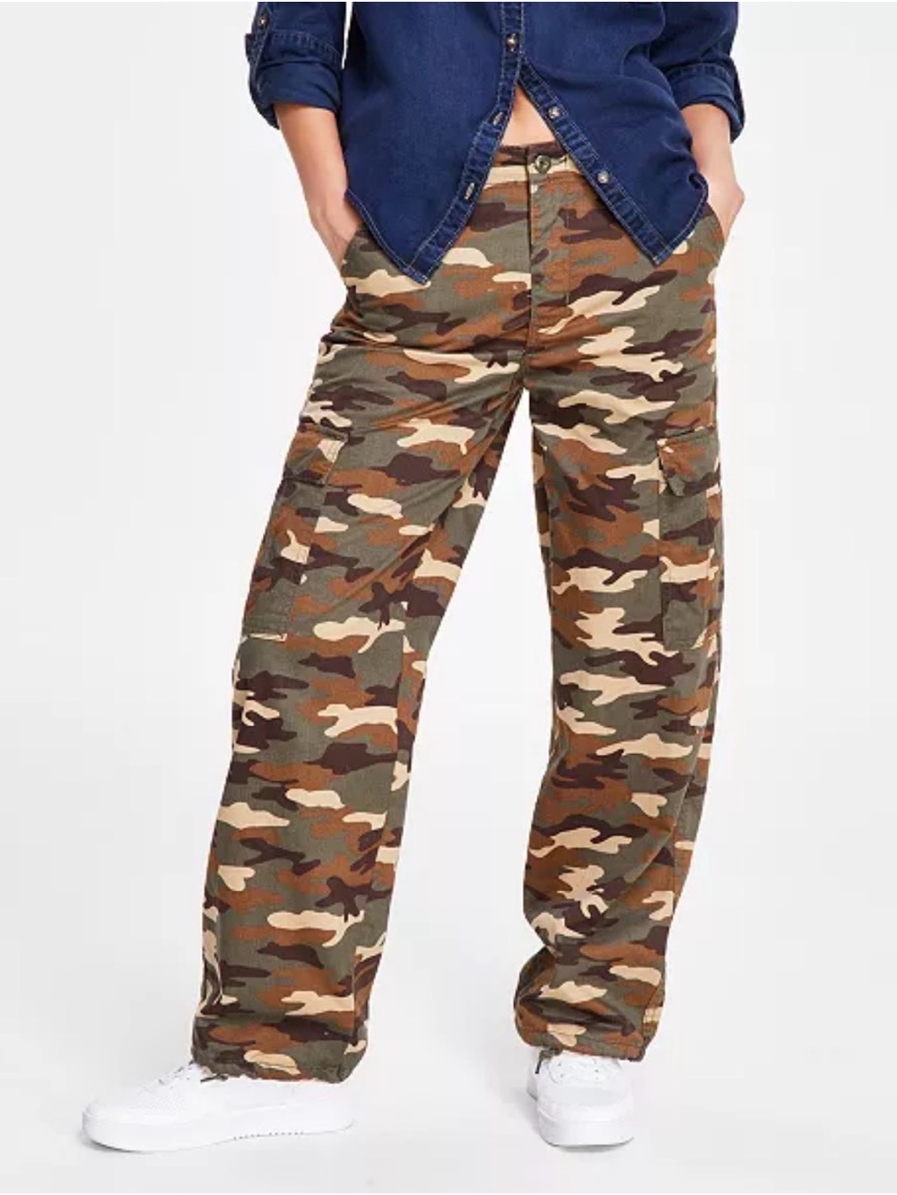 Levi's Green Camo '94 Baggy Wide Leg Cargo Jeans 26 Slouchy Military Skater Y2K